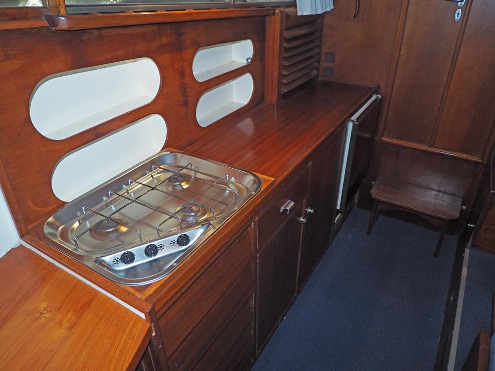 Cabin en avant, H&eacute;bergements